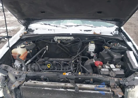 2012 Ford Escape Xls z USA, uszkodzony, nr VIN 1FMCU0C78CKA38333